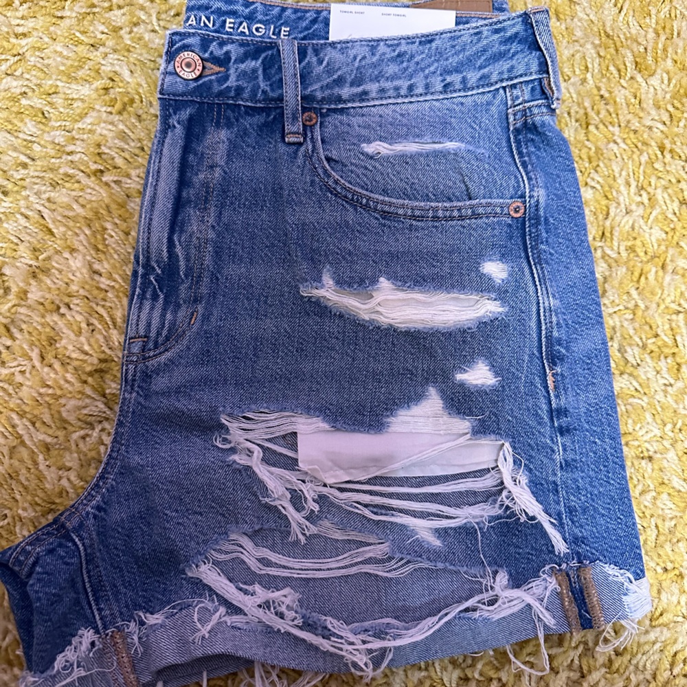 American Eagle Tomgirl Short - low rise